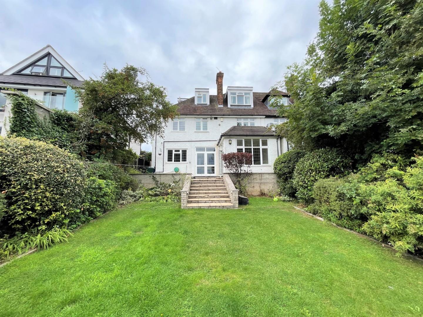 Parkside, Mill Hill
